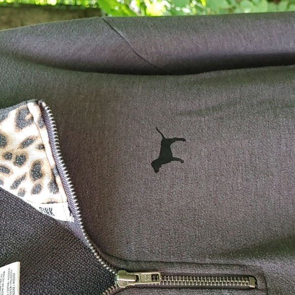 PINK Sweat Shirt - Picture 4 of 4